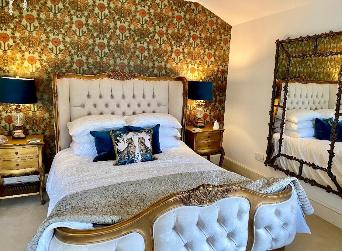 Private Room & Bathroom In Manor House Maybole Экстерьер фото