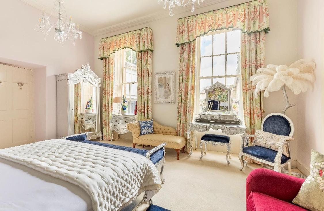Private Room & Bathroom In Manor House Maybole Экстерьер фото