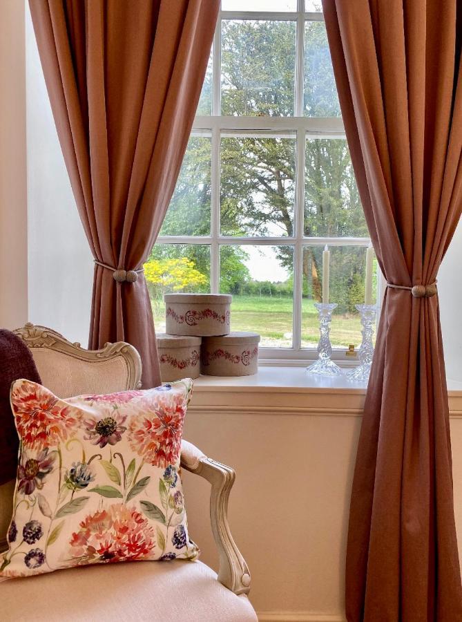 Private Room & Bathroom In Manor House Maybole Экстерьер фото