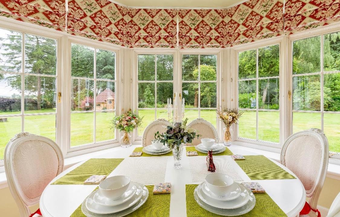 Private Room & Bathroom In Manor House Maybole Экстерьер фото